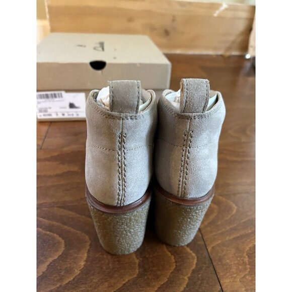 Clarks Clarkford DBT Women's 6 M Sand Suede Wedge Heels Closed Toe NEW Lace Up - Picture 8 of 9